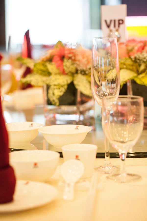 Royale Signature Hotel