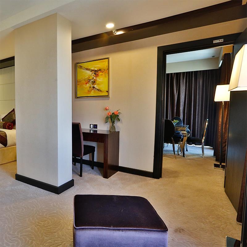 Royale Signature 4*