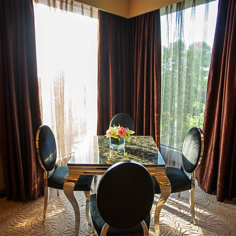 Royale Signature Hotel 4*